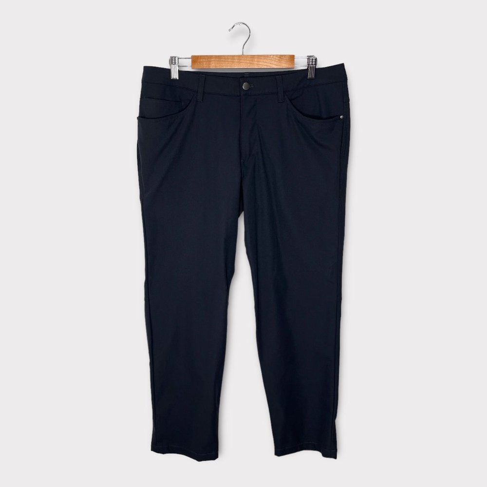 Lululemon Men's Grey Trouser Style Pants Size 34
